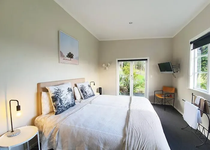 Hurstmere Cottage, Matakana